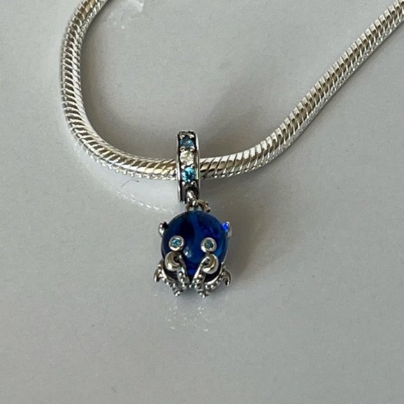 Sterling Silver Murano Glass Cute Octopus Dangle Charm - Picture 3 of 4